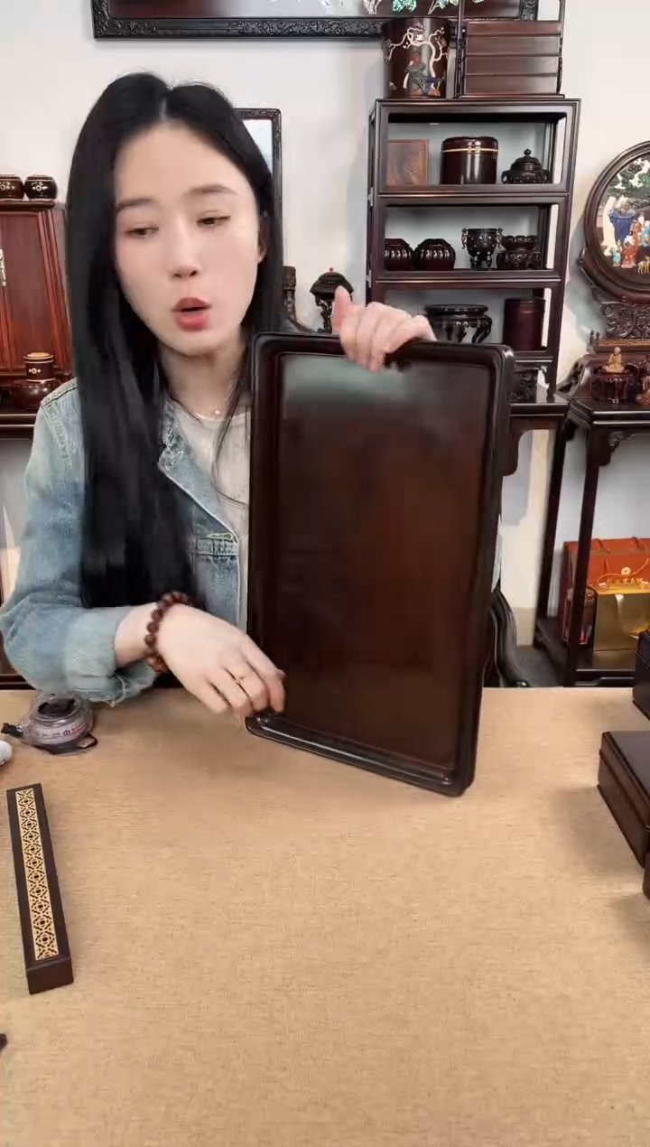 红酸枝木类成套家具大文盘