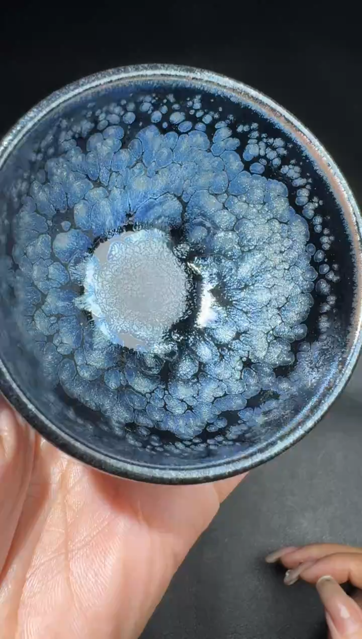 茶盏阙梅娇黑牡丹113