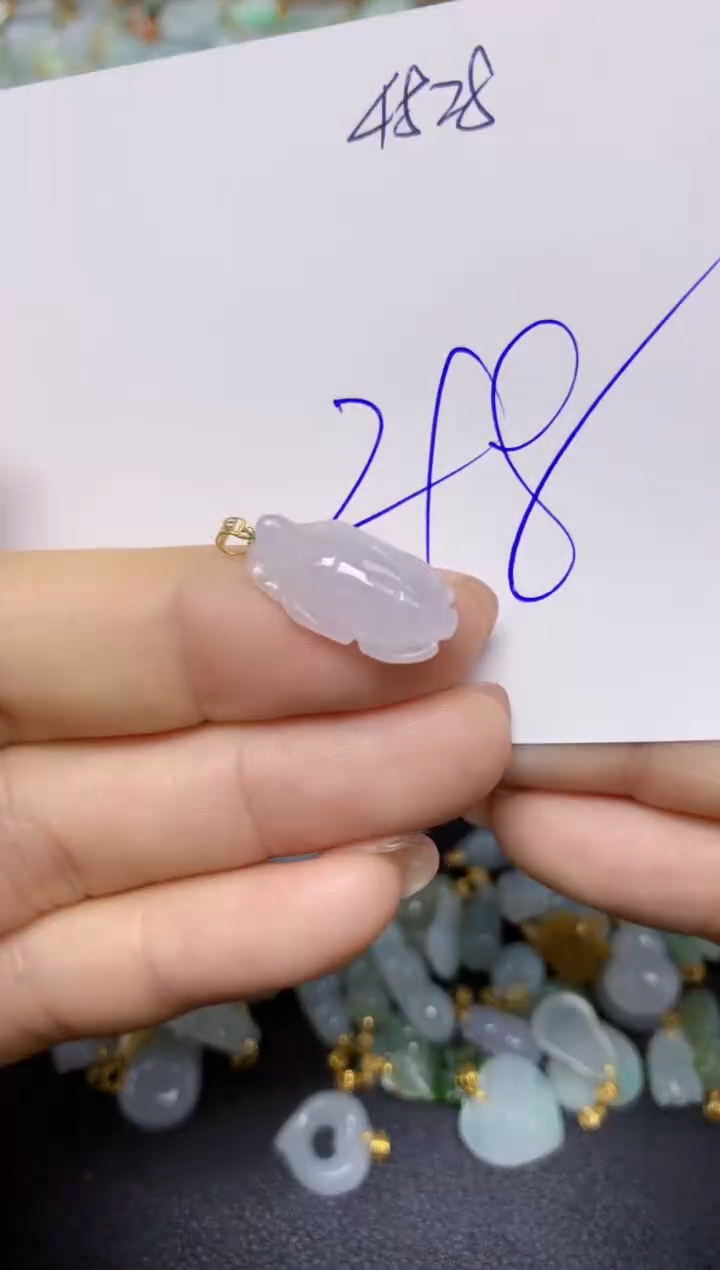 【闪购商品】翡翠挂件18K金镶嵌 天然翡翠A货