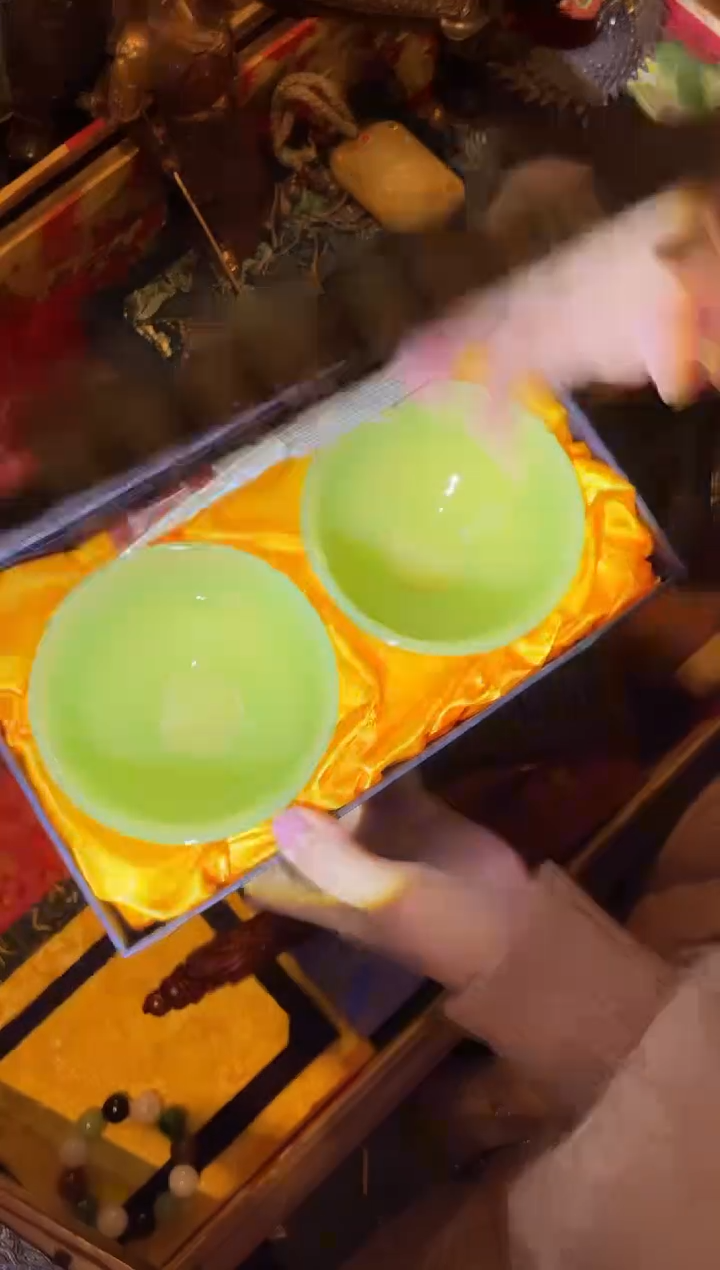 【闪购商品】一一一一一一两个碗