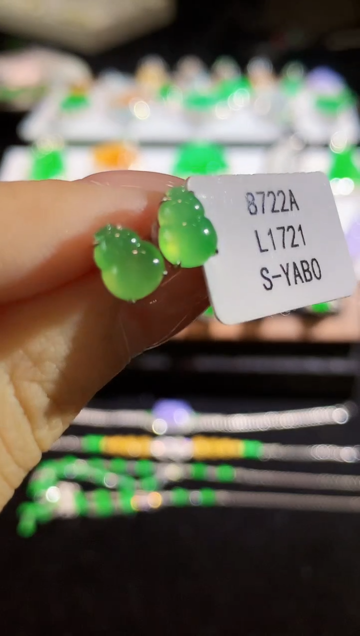 翡翠18K金镶嵌耳饰L1721多样性发其一