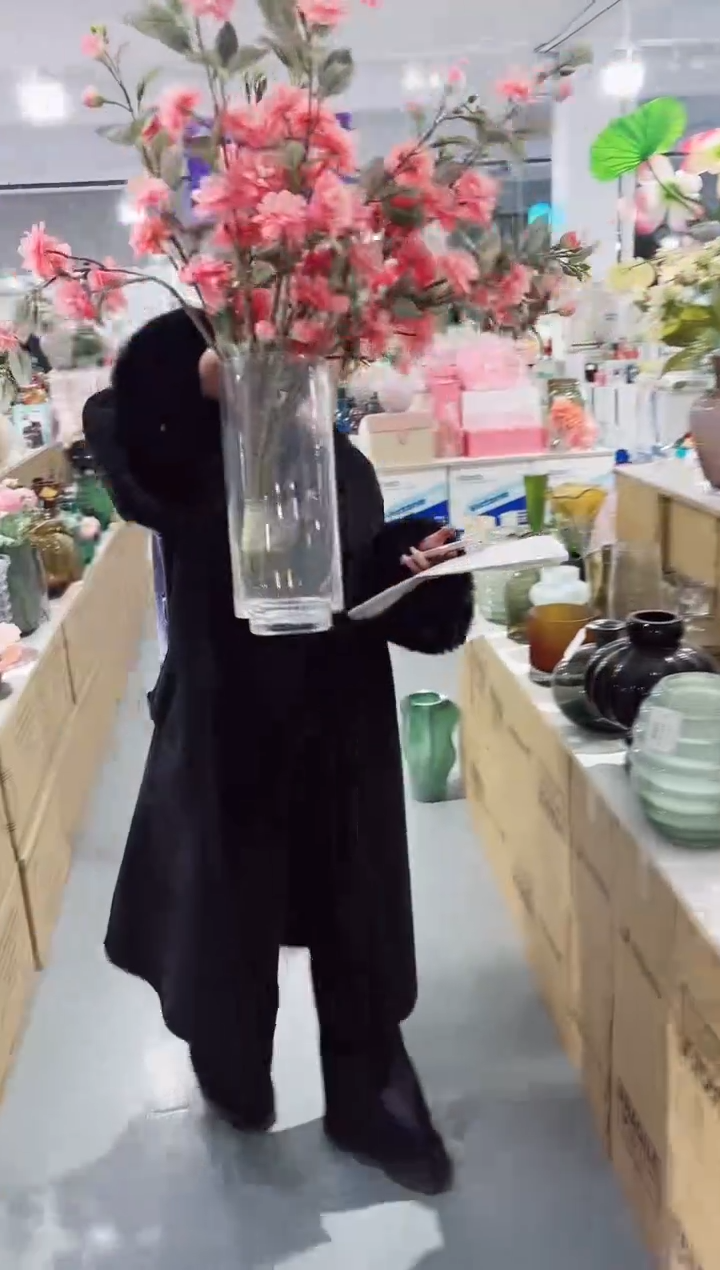 【闪购商品】玻璃私花主义花瓶厂-微瑕--1QD28