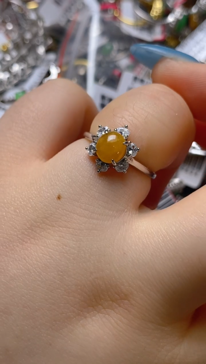 银S925镶嵌戒指翡翠百内无证书