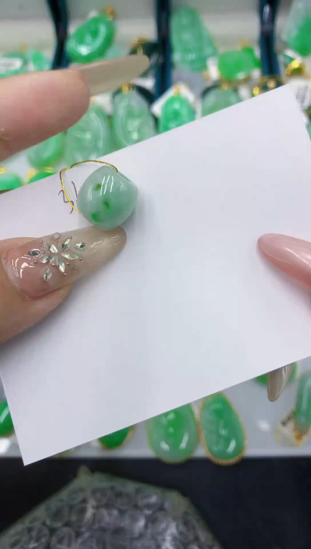 颈饰未镶嵌翡翠111111