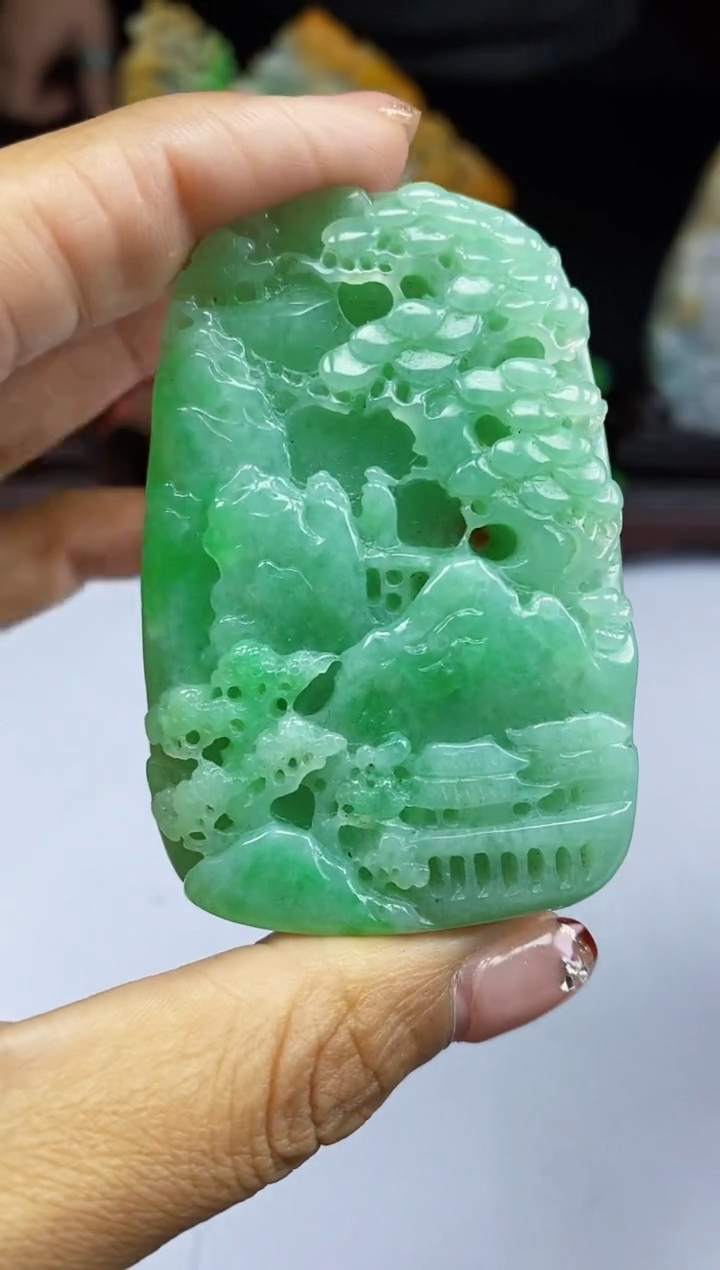 【闪购商品】翡翠颈饰未镶嵌翡翠A货