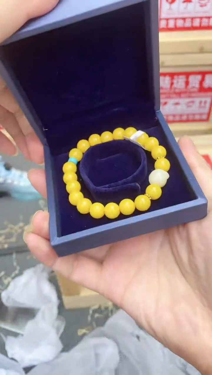精选闪购手串搭配无礼盒