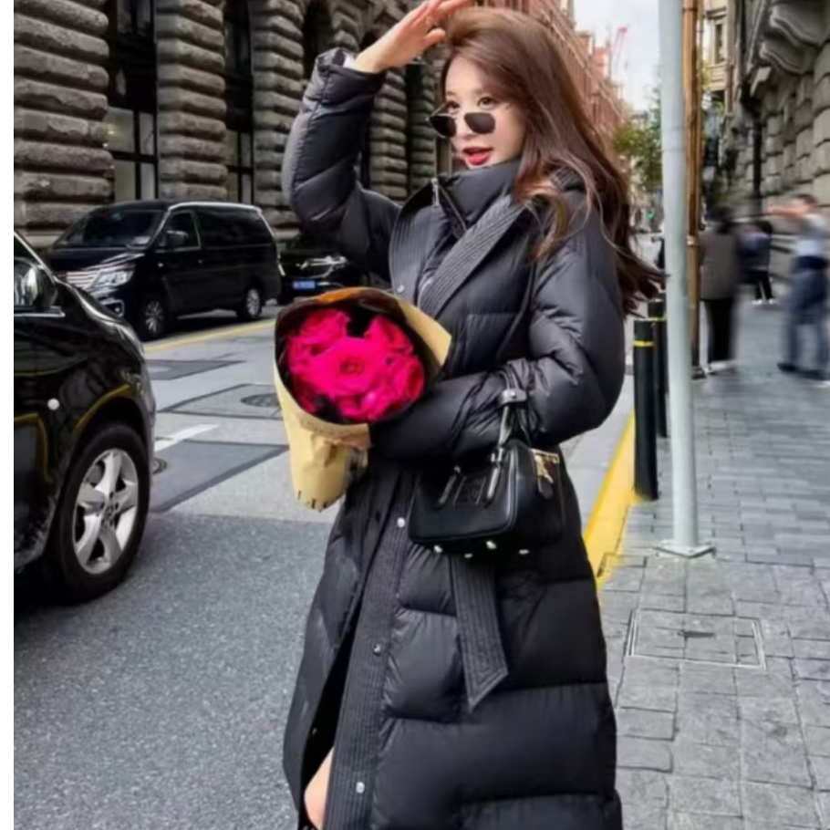 2025年新款长款设计感羽绒服Z031