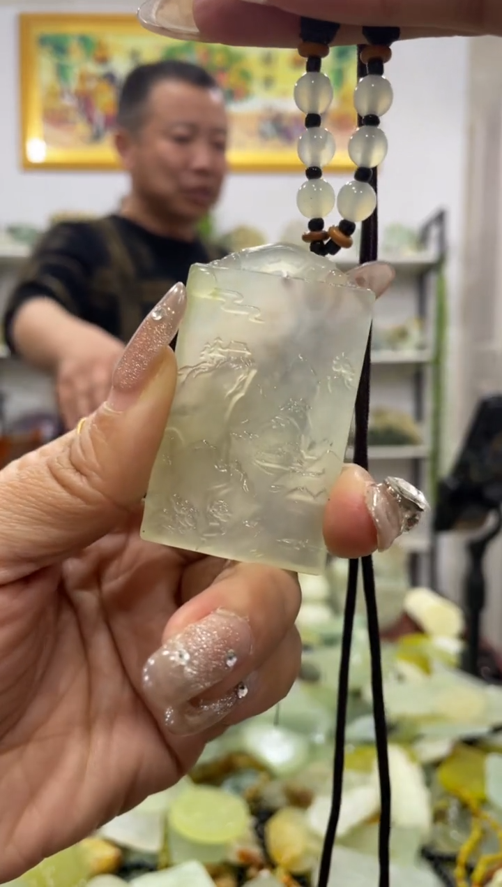 【闪购商品】岫玉吊坠未镶嵌           