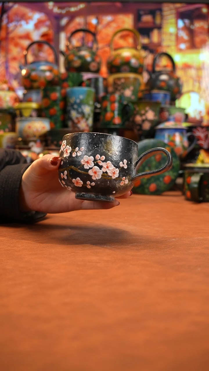 油画    釉下彩   杯子