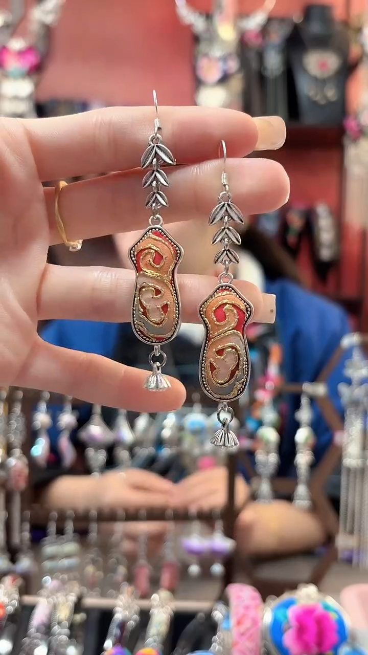 织绣 云织谣民族风精美饰品   1000