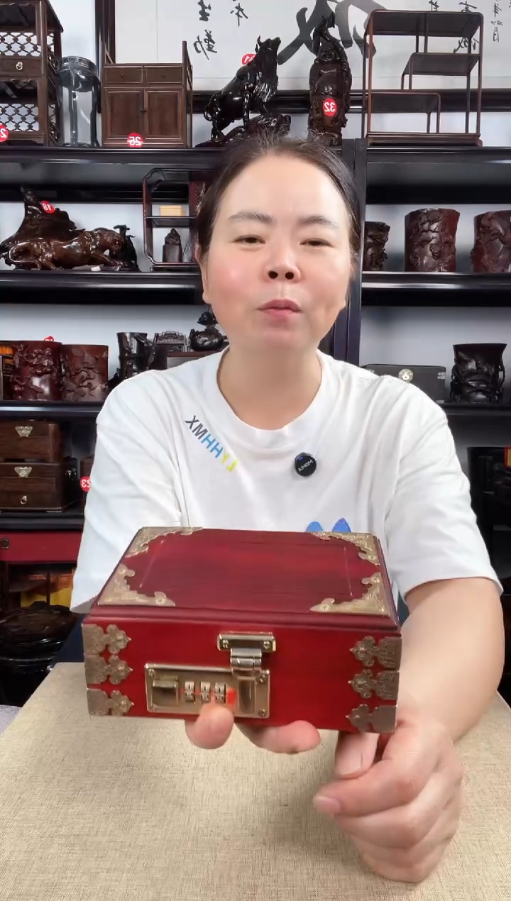 木长方盒老李红木工艺品
