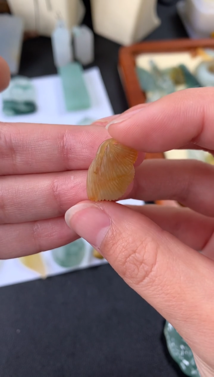 【闪购商品】定制翡翠未镶嵌翡翠