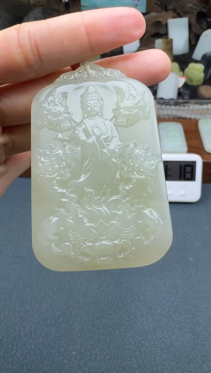 【闪购商品】和田玉颈饰未镶嵌开心