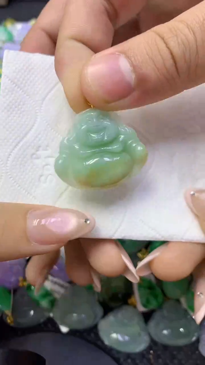 颈饰18K金镶嵌翡翠天然缅甸翡翠A货