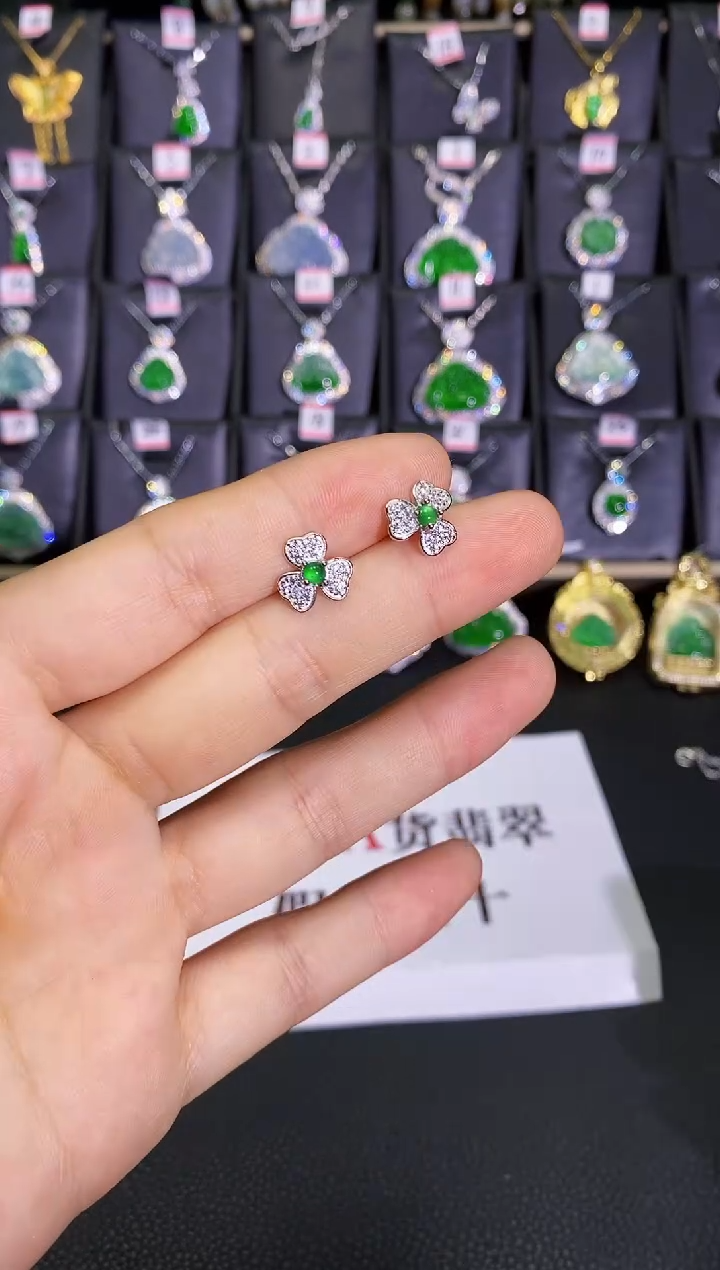 【闪购商品】翡翠耳饰未镶嵌三叶草耳钉