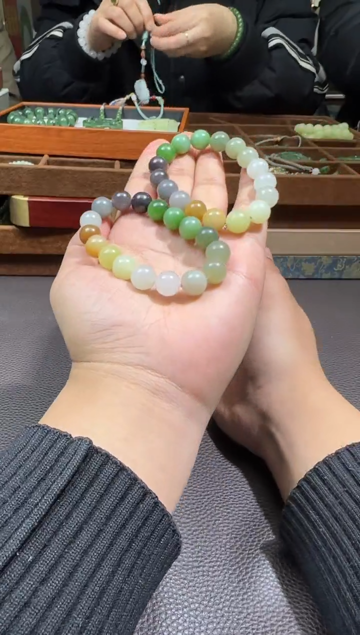 【闪购商品】和田玉【海218】73未镶嵌9005多样性发货拍一发一