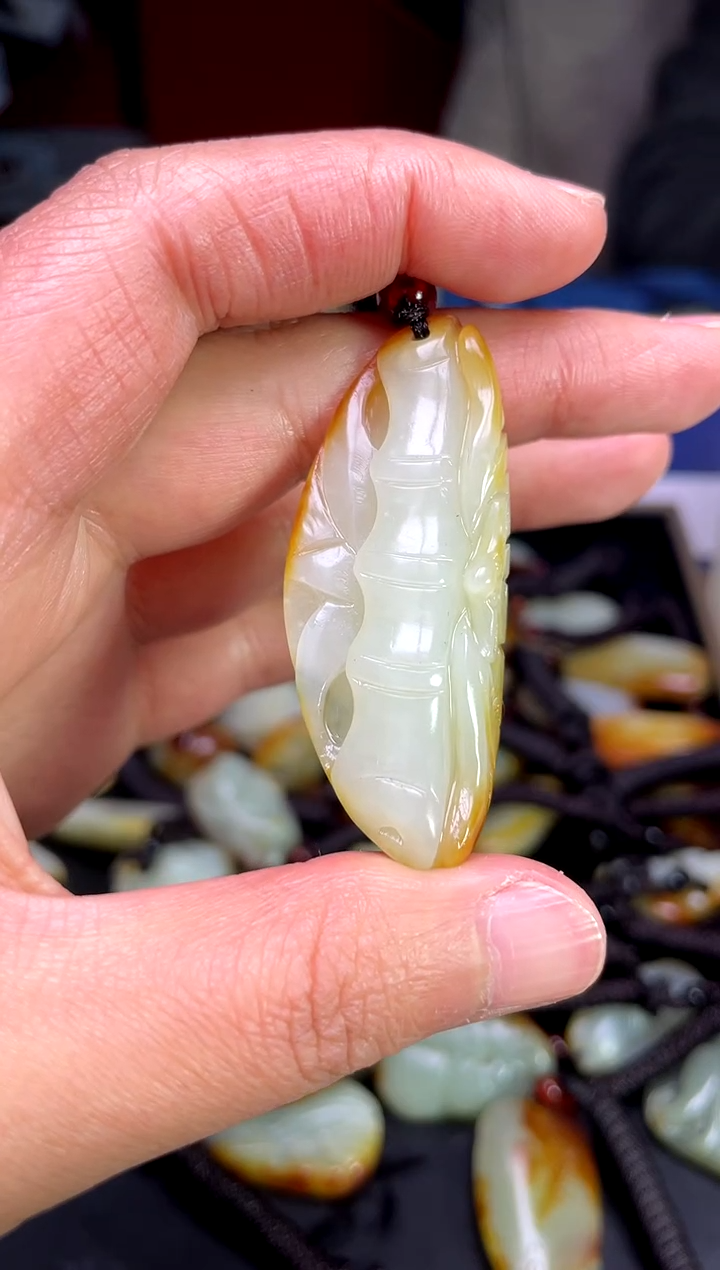 【闪购商品】和田玉颈饰未镶嵌1