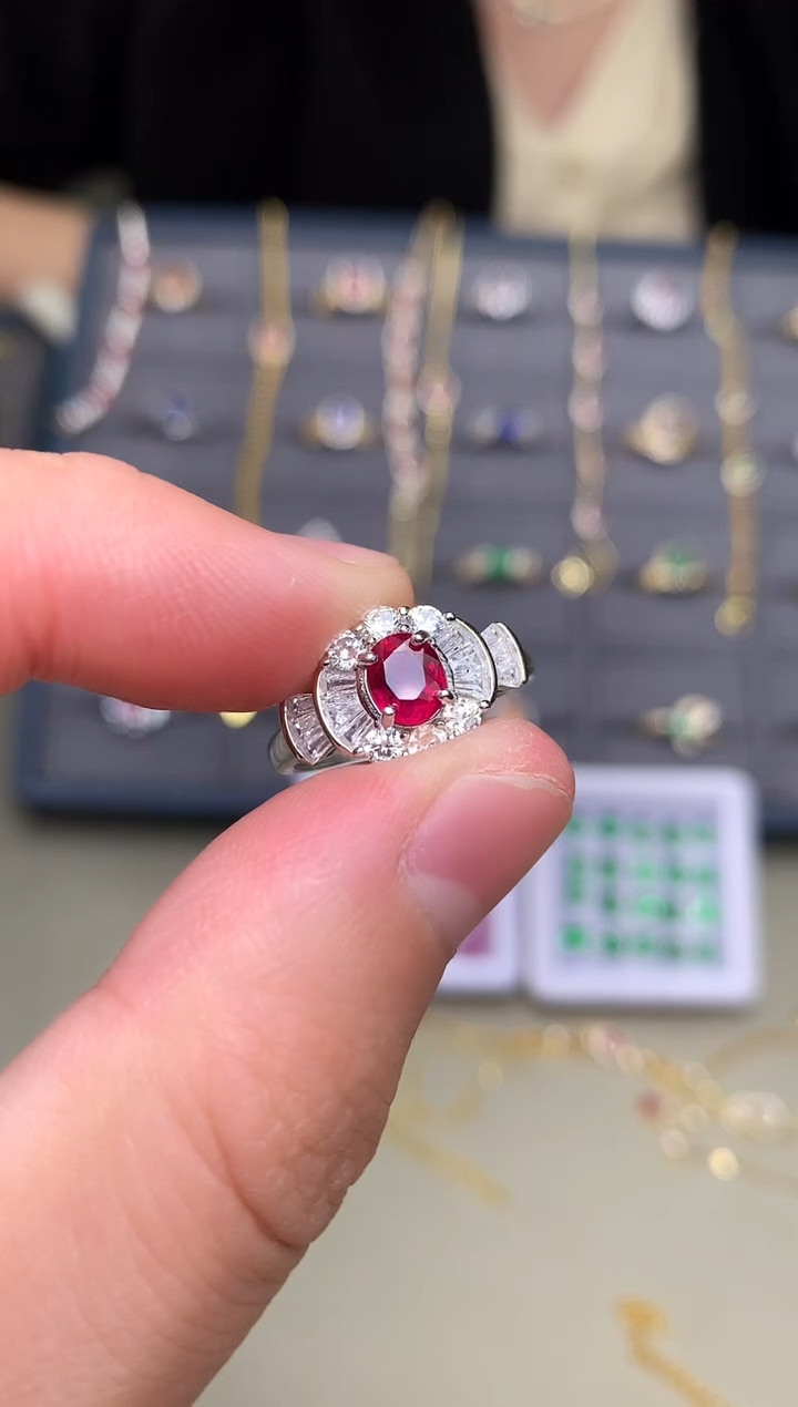 银S925镶嵌戒指红宝石戒指