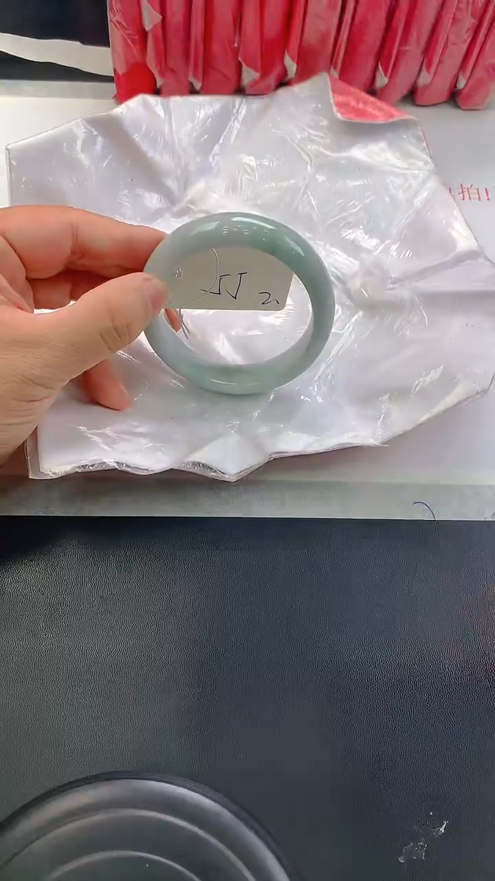 未镶嵌手镯翡翠2