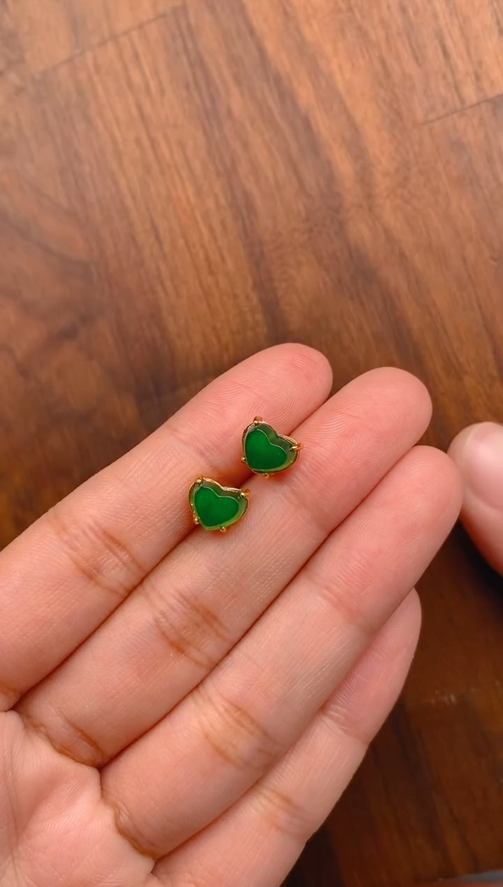 【闪购商品】翡翠耳饰银S925镶嵌爱心耳饰