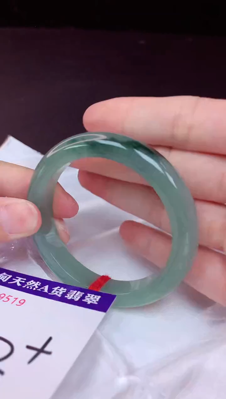 未镶嵌手镯翡翠52