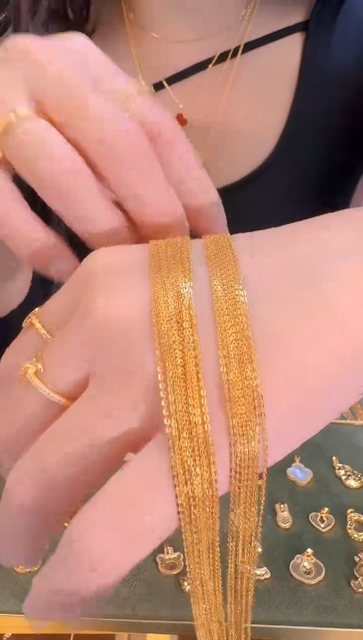 福利45cm固定闪o链1.08g（多样性发货）