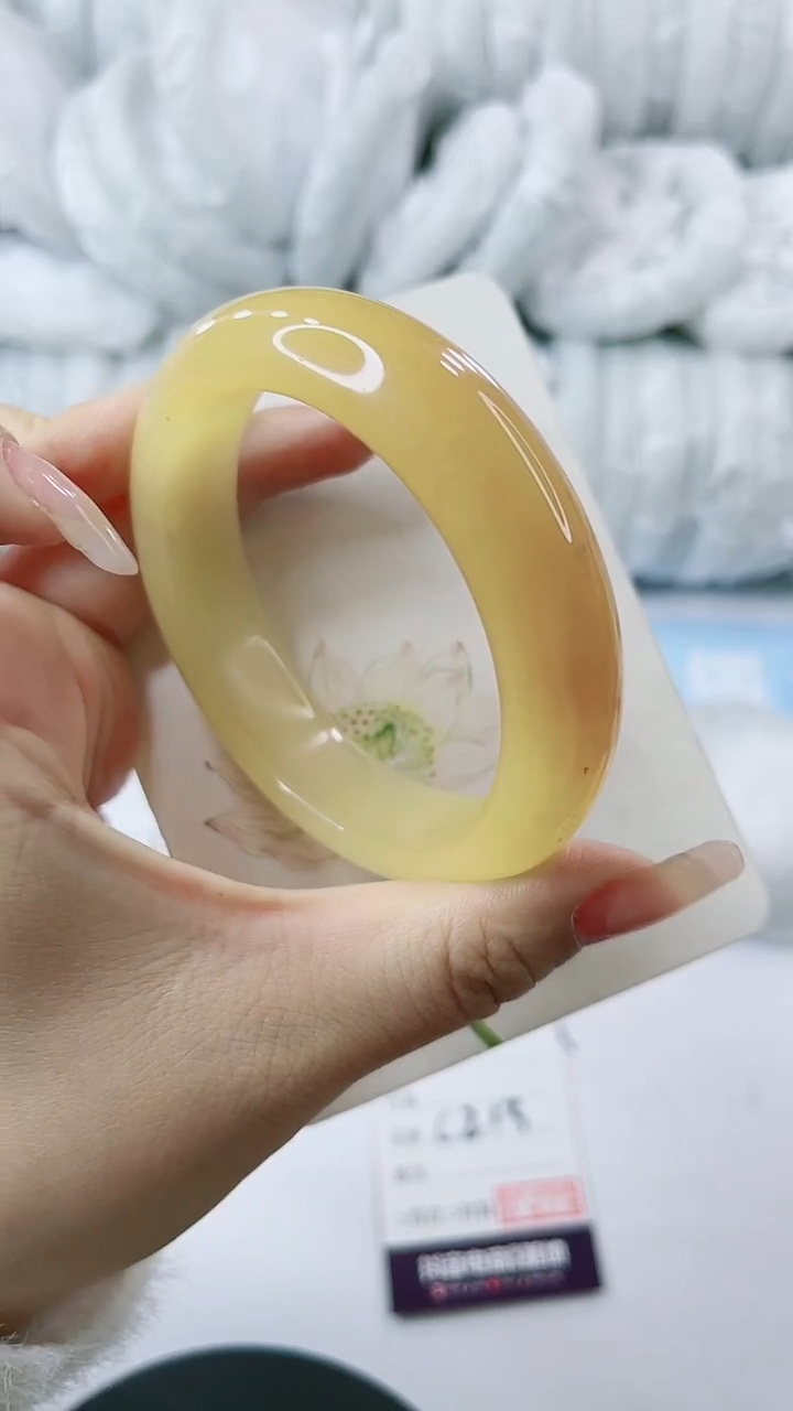 【闪购商品】石英质玉手镯未镶嵌多样性发货C213