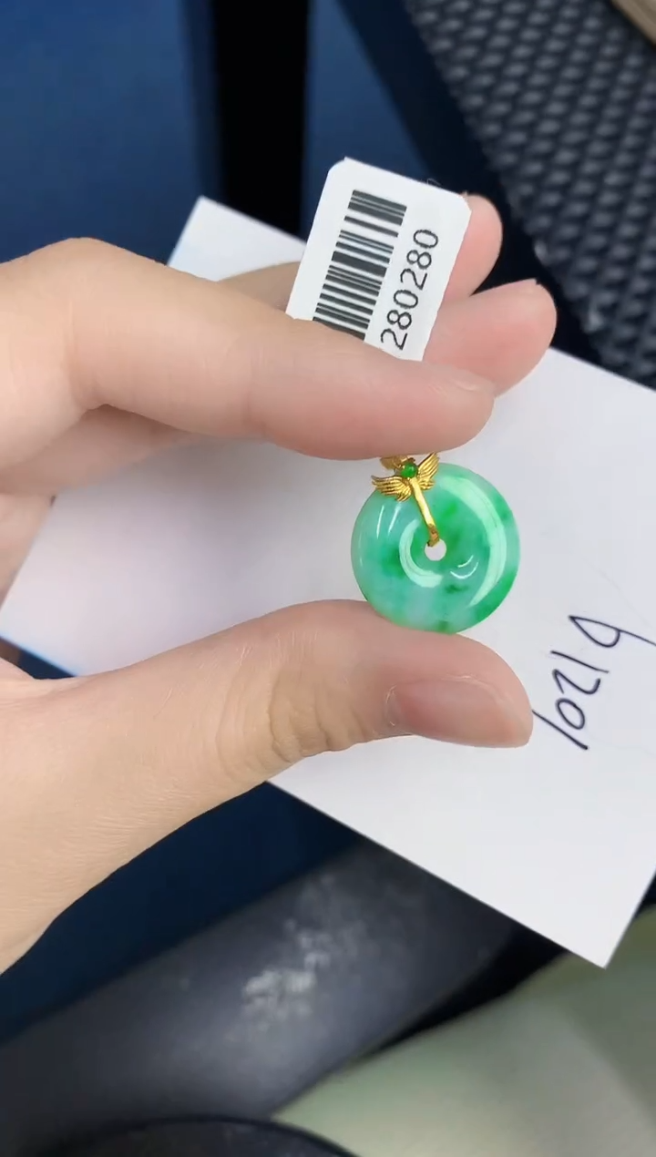 【闪购商品】翡翠颈饰18K金镶嵌0000000000