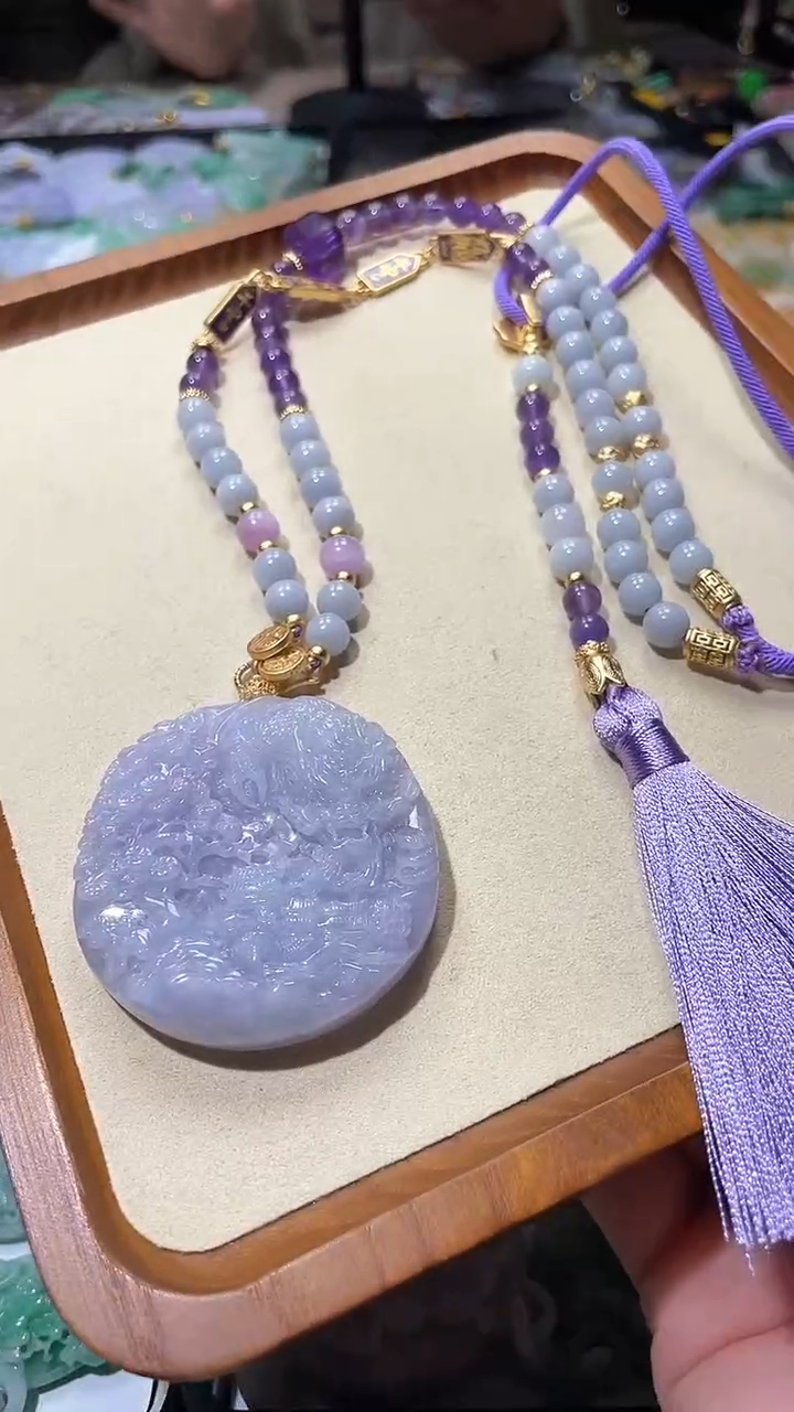 【闪购商品】翡翠颈饰未镶嵌吊坠