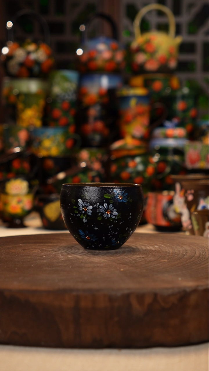 紫砂油画手绘釉下彩