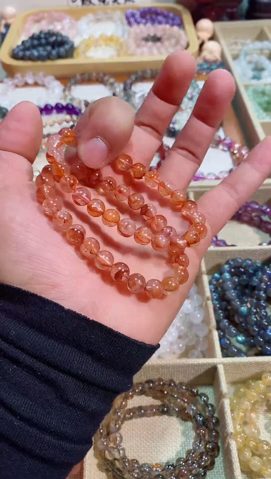 【闪购商品】水晶手链未镶嵌红胶花7M+ (多样性发其一）