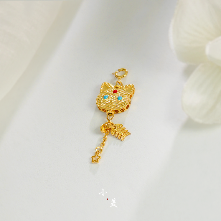 18K金吉言吉猫猫吊坠G81095