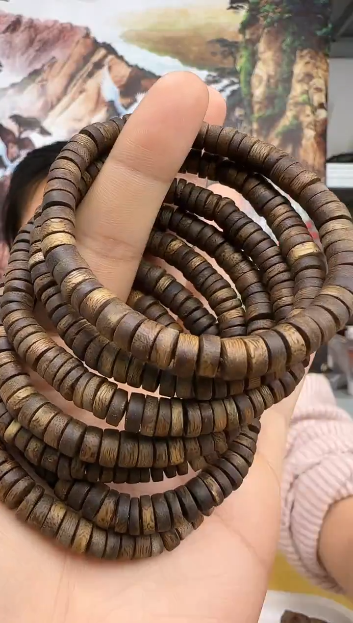 沉香沉香碎屑+罐子+虫漏白奇沉香厚片卡7/8宠粉多样性发其一