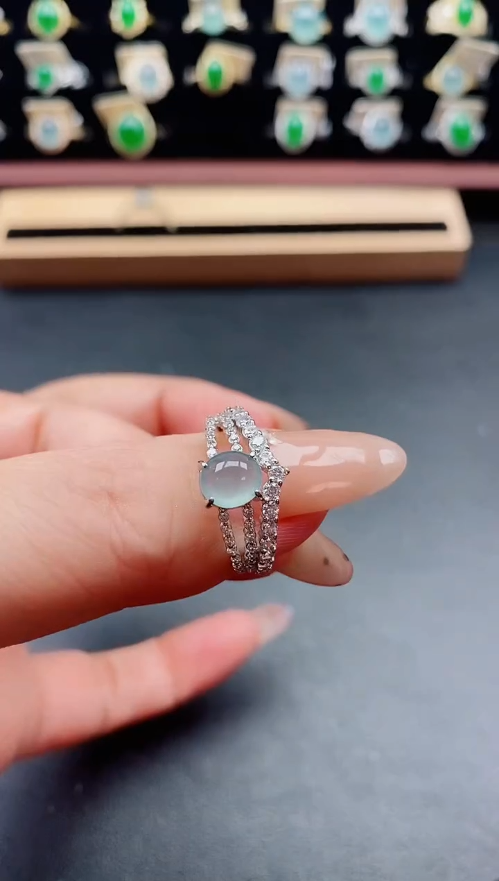 银S925镶嵌戒指翡翠1