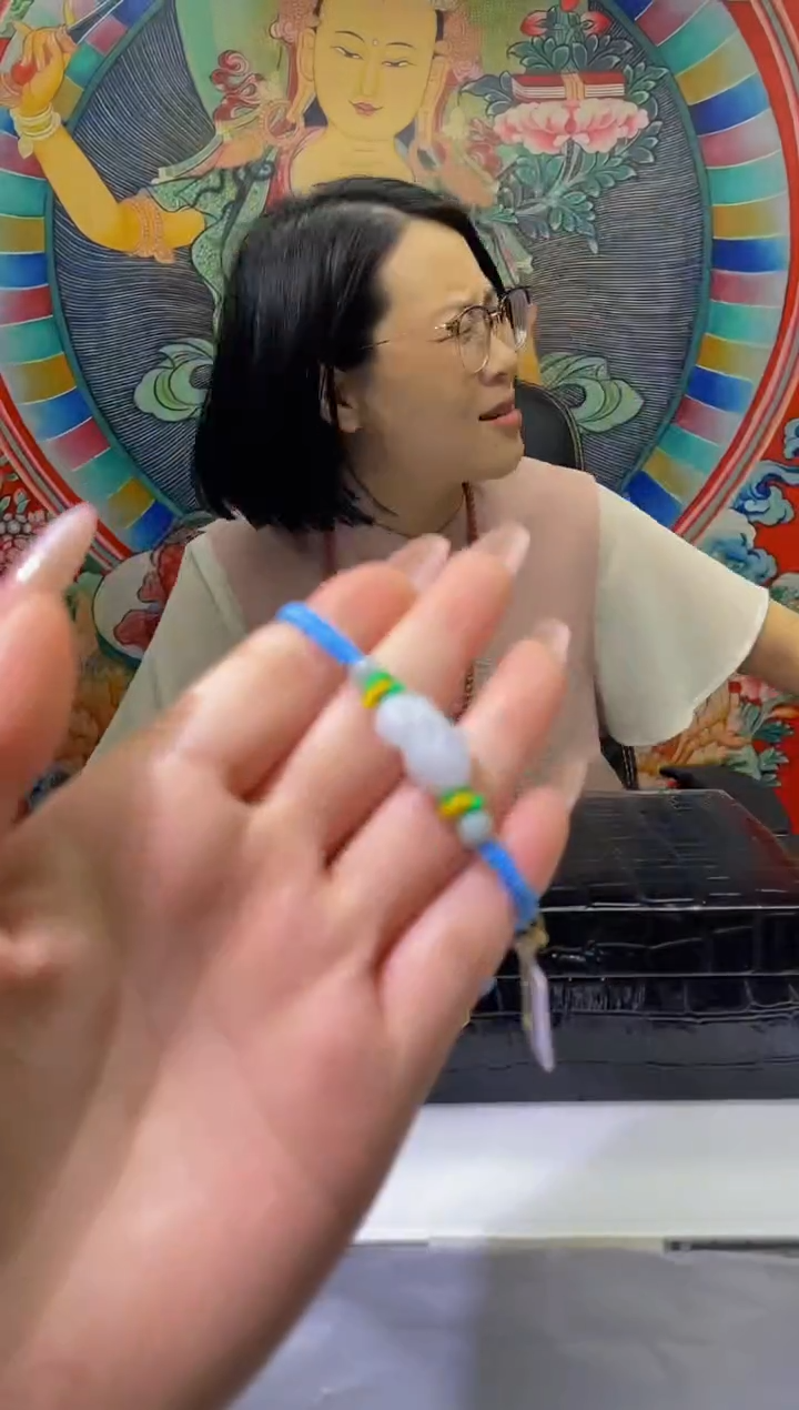 翡翠未镶嵌颈饰MFC06050010