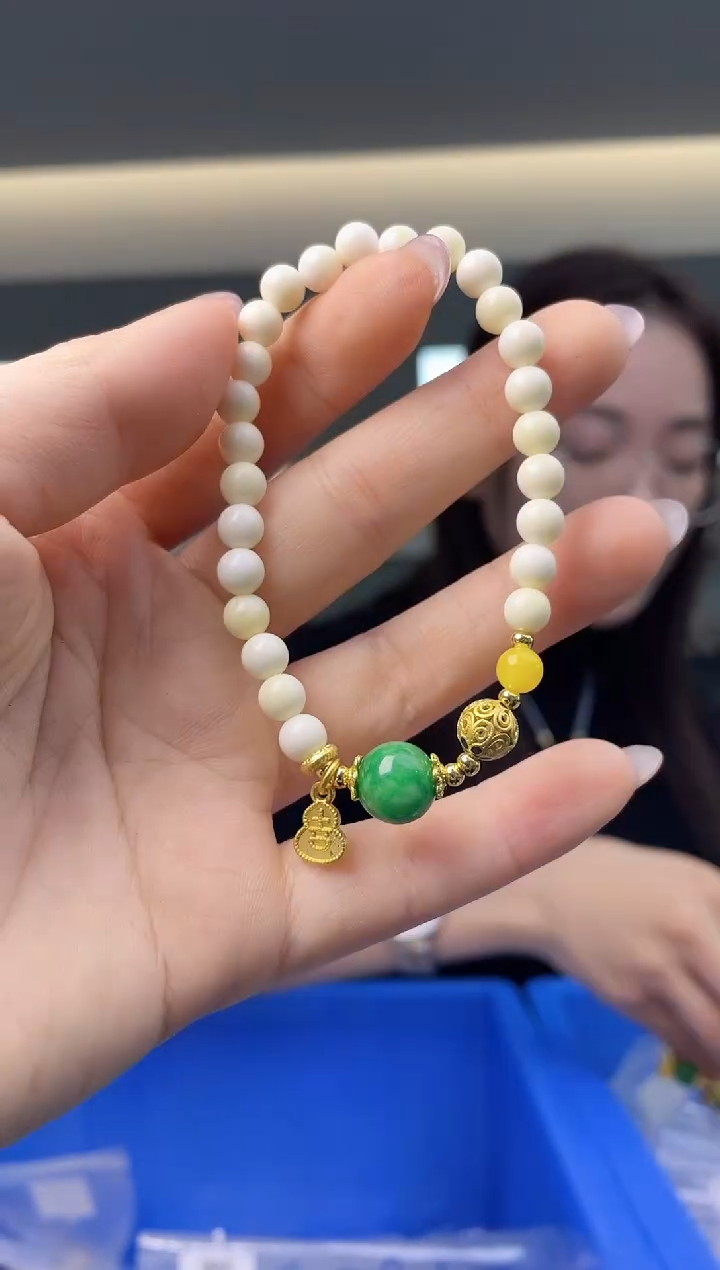 【闪购商品】蜜蜡裸石未镶嵌（多样性发一件）