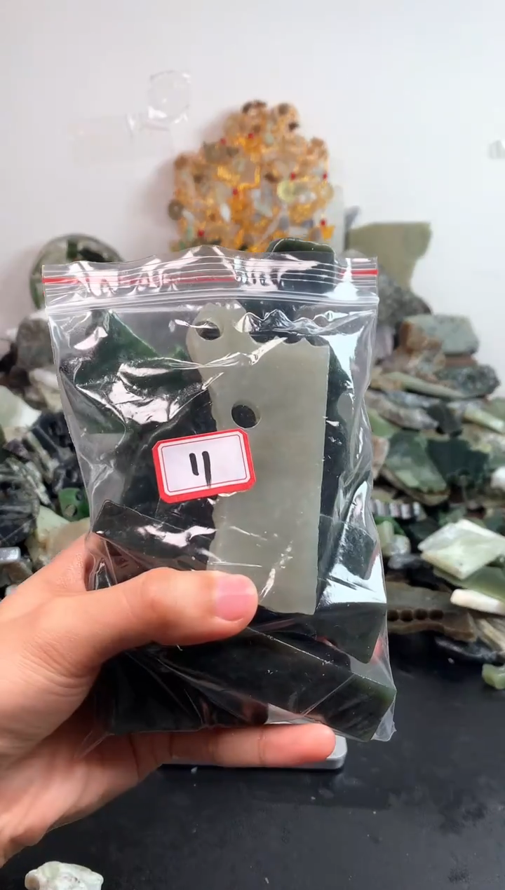 未镶嵌和田玉摆件11