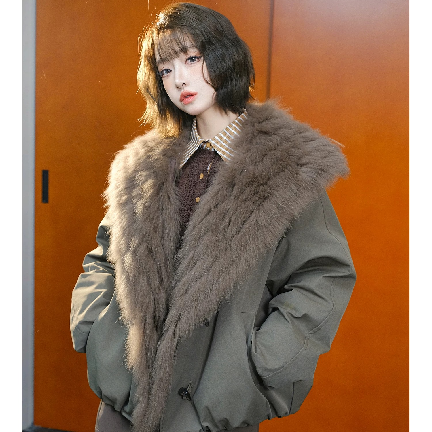 皮草鹅绒服集合-海宁皮草外套女爆款2025新款洋气时尚
