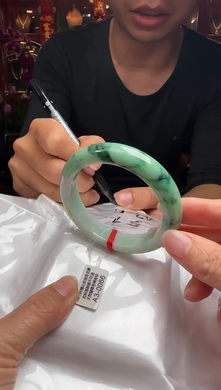 【闪购商品】翡翠手镯未镶嵌57正圈A3-0066(100元运营费