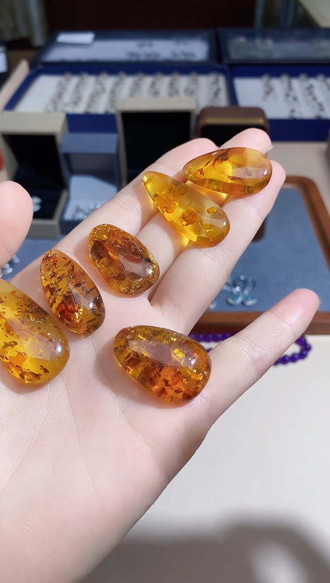 【闪购商品】蜜蜡吊坠(不含链)未镶嵌多样性 发其一  【11】