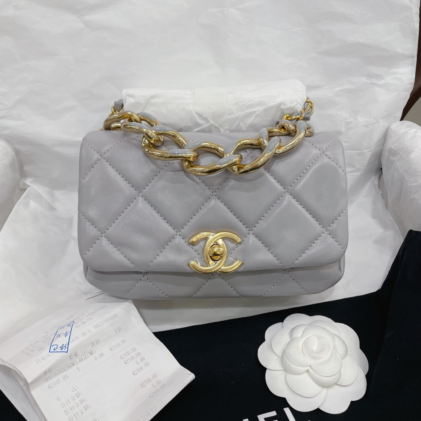 99新 Chanel/香奈儿 98新22A灰色羊皮风琴粗珐琅链条斜挎包芯片款