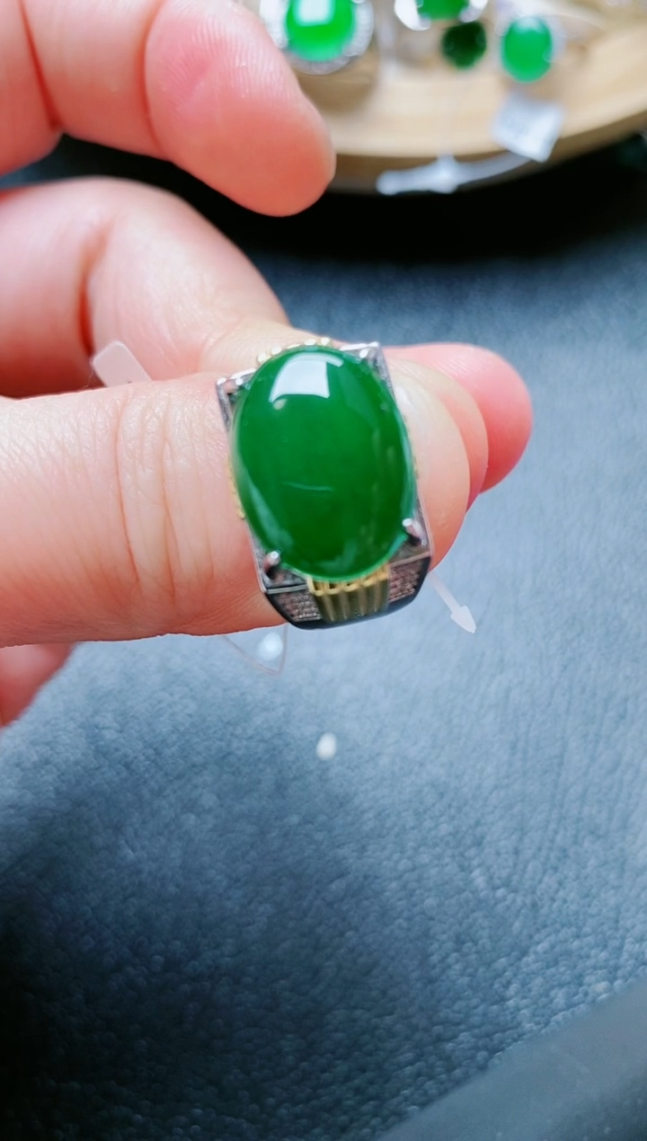 【闪购商品】翡翠戒指银S925镶嵌1111