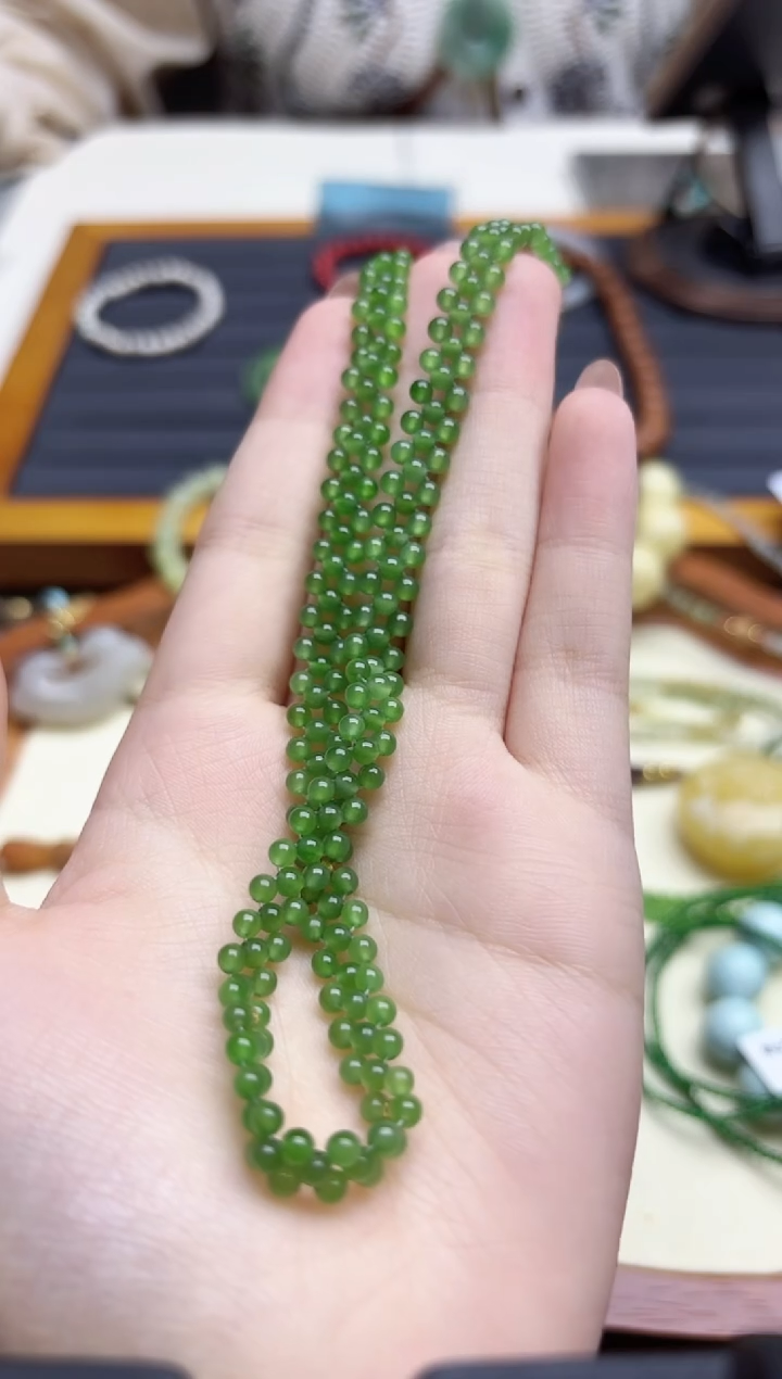 颈饰18K金镶嵌和田玉18K金碧玉小米珠项链QK