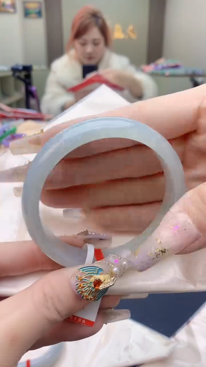 【闪购商品】翡翠手镯未镶嵌0095624867