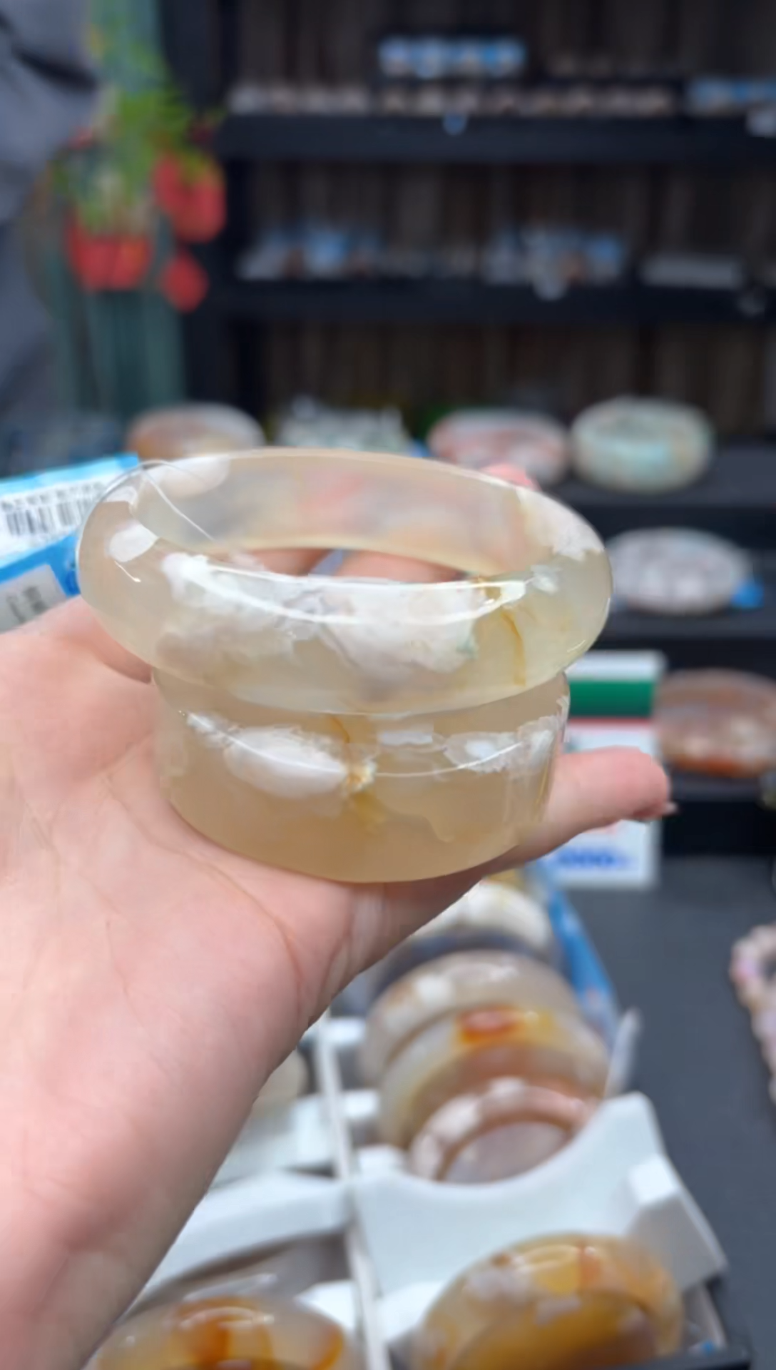 【闪购商品】石英质玉手镯未镶嵌2154（59圈赠送镯心）