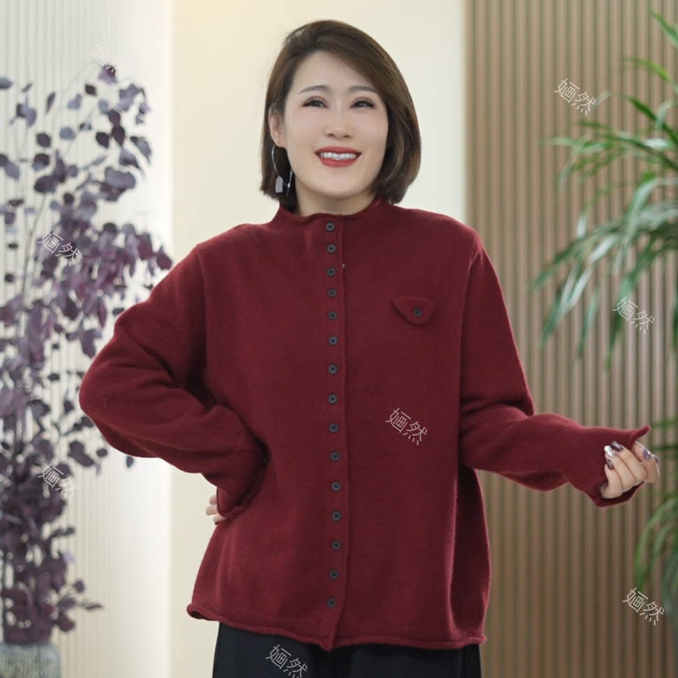 纽扣小立领糖果色兔毛羊毛衫卷边柔软暖秋冬季针织衫大码上衣女