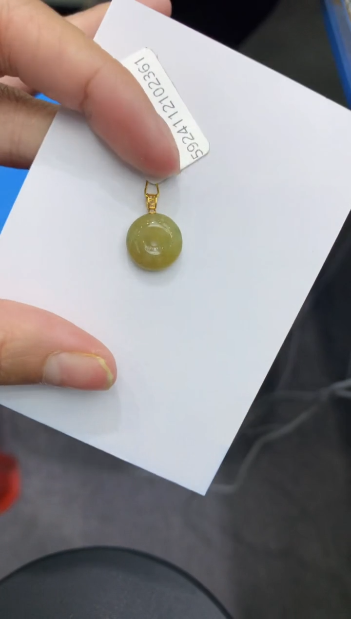 【闪购商品】翡翠颈饰18K金镶嵌111111111111