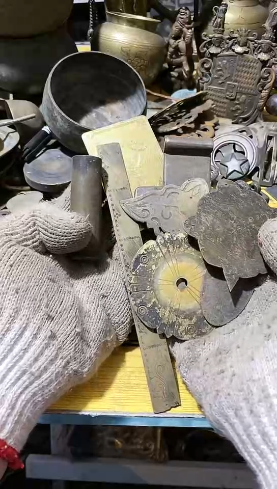 9*H金属工艺品二手旧货默认瑕疵