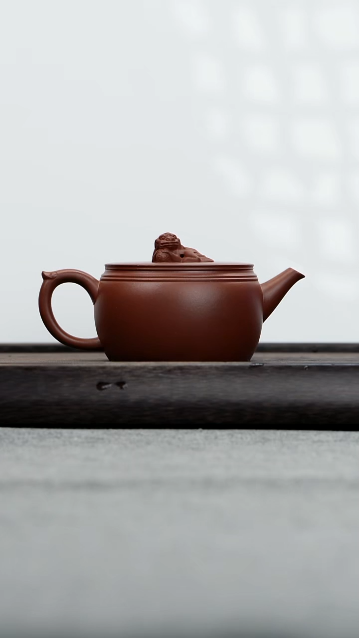 茶壶紫砂狮子汉瓦红皮龙150cc