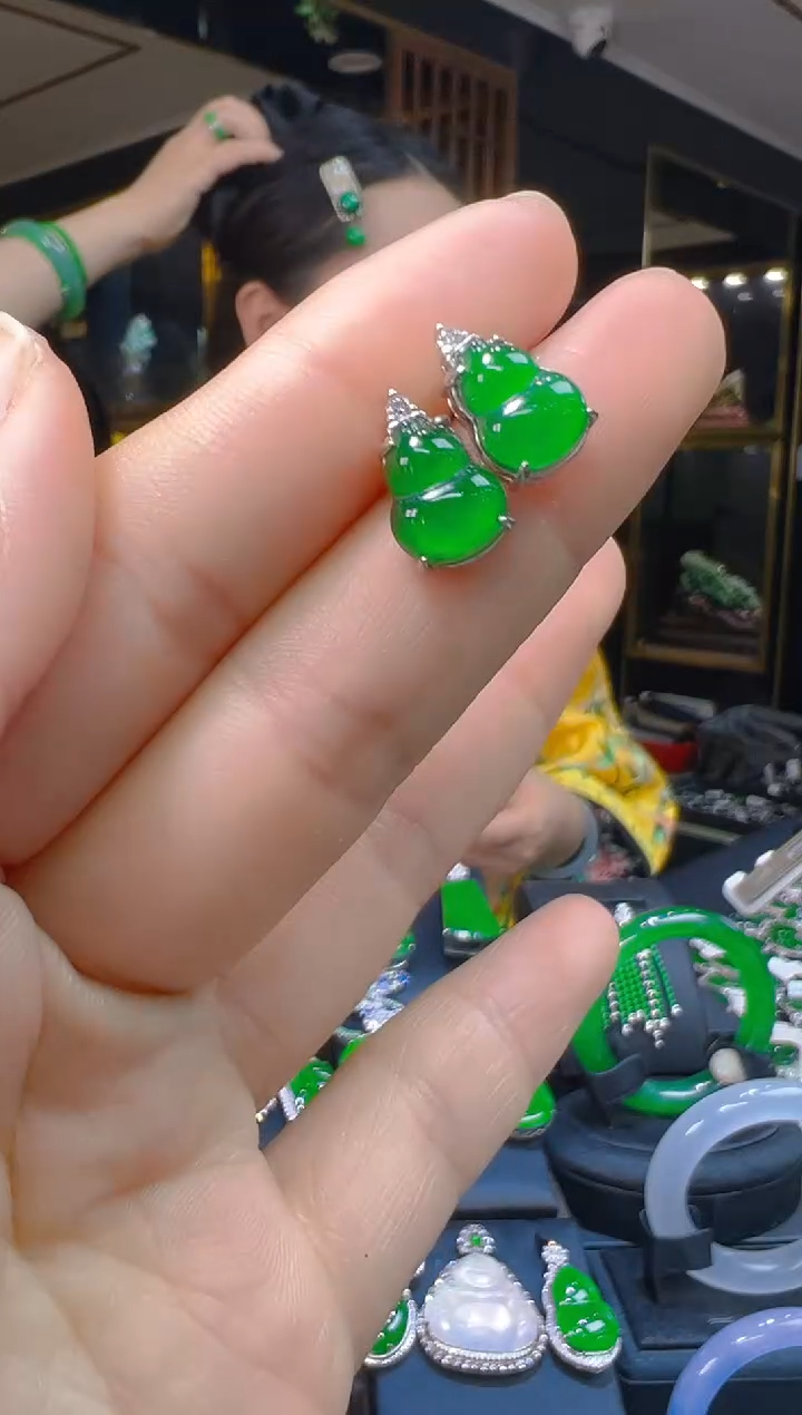 银S925镶嵌翡翠耳饰126(多样性发货发其一)